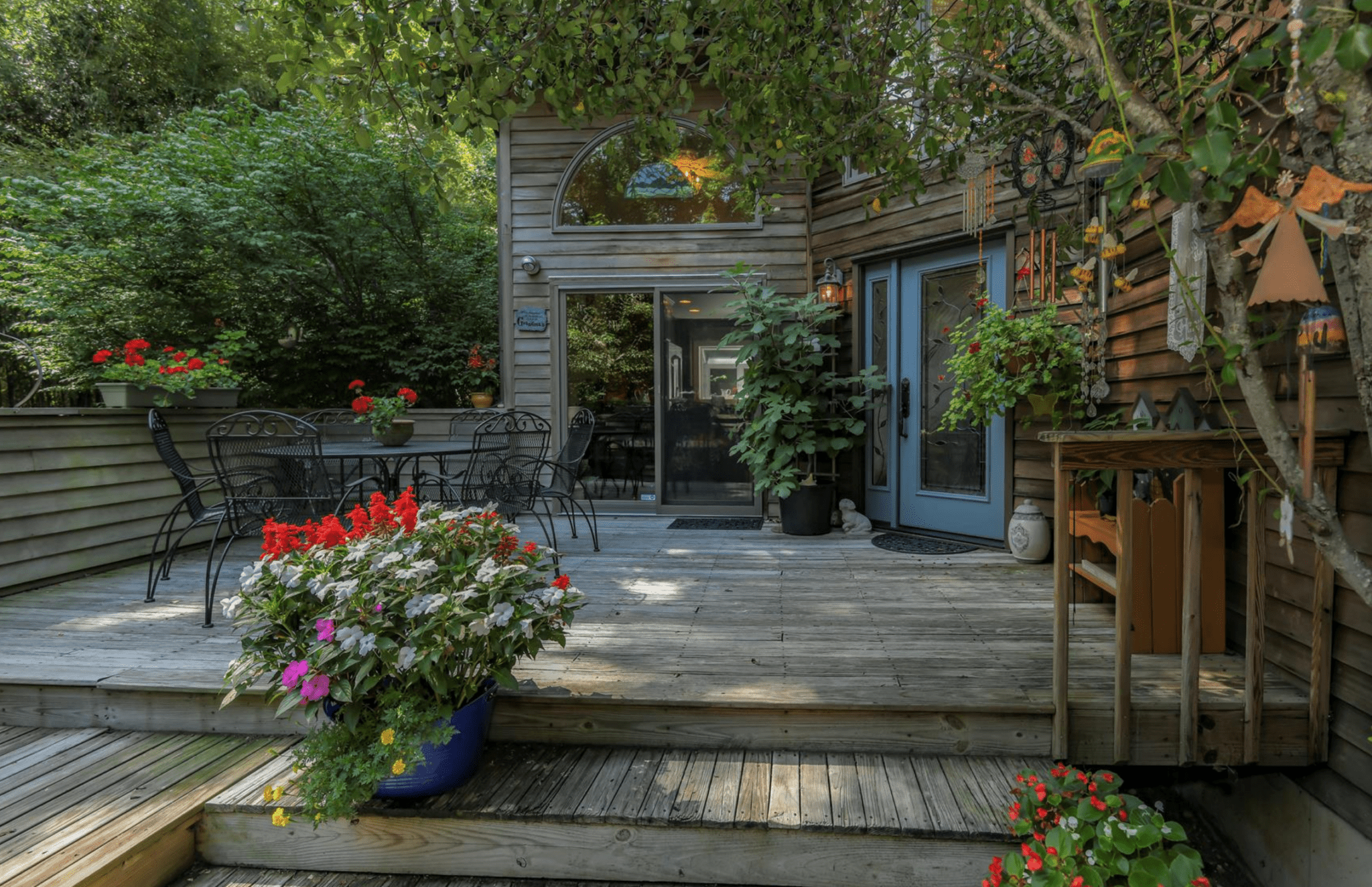 555 Goose Creek Ln - Southold, New York